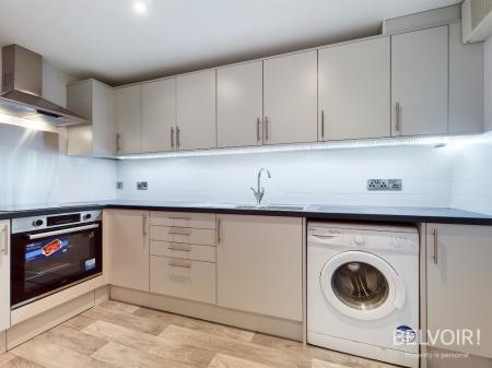 1 bedroom Flat to let in Quarry Place, Shrewsbury, SY1