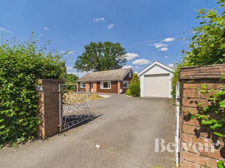 3 bedroom Bungalow for sale in Plealey Lane, Longden, Shrewsbury, SY5