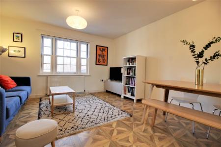 2 bedroom Terraced House to let in Llewellyn Place, Frankwell, Shrewsbury, SY3