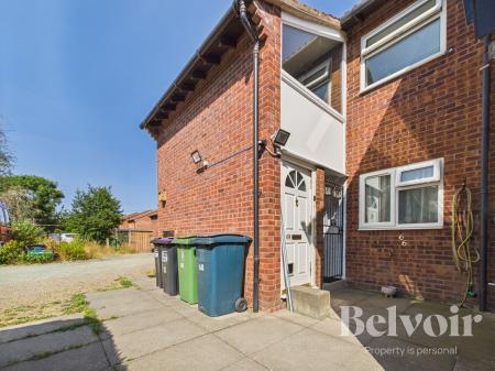 1 bedroom Maisonette for sale in Darville, Castlefields, Shrewsbury, SY1