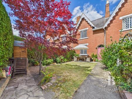 2 bedroom Terraced House for sale in St. Georges Street, Mountfields, Shrewsbury, SY3