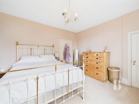 2 bedroom Terraced House for sale in St. Georges Street, Mountfields, Shrewsbury, SY3