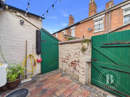 2 bedroom Terraced House for sale in St. Georges Street, Mountfields, Shrewsbury, SY3