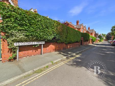 2 bedroom Terraced House for sale in St. Georges Street, Mountfields, Shrewsbury, SY3