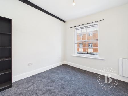 1 bedroom Flat to let in Castle Street, Town Centre, Shrewsbury, SY1