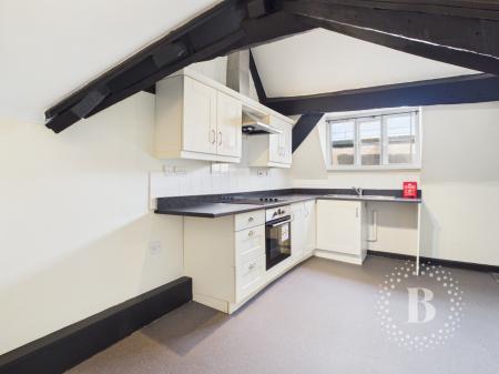 1 bedroom Flat to let in Castle Street, Town Centre, Shrewsbury, SY1