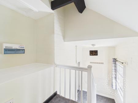 1 bedroom Flat to let in Castle Street, Town Centre, Shrewsbury, SY1