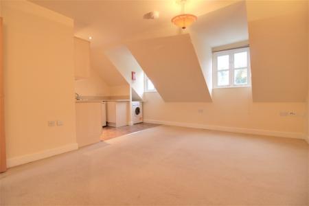 1 bedroom Flat to let in Copthorne Road, Copthorne, Shrewsbury, SY3