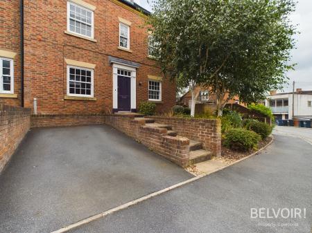 Llewellyn Place, Frankwell, Shrewsbury, SY3