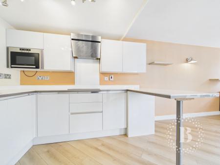 2 bedroom Flat for sale in Chester Street, Shrewsbury, SY1