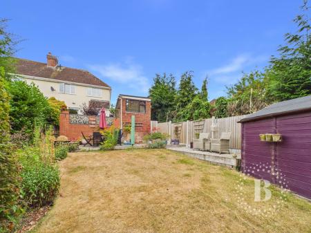 3 bedroom Semi-detached house for sale in Oakfield Road, Copthorne, Shrewsbury, SY3