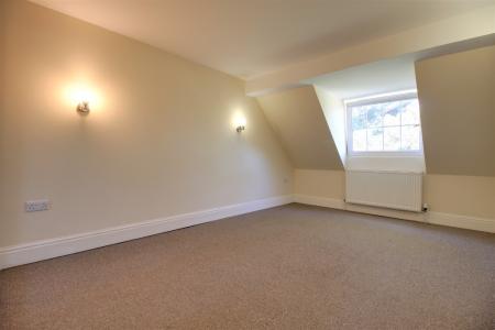 2 bedroom Maisonette to let in Gains Avenue, Shrewsbury, SY3