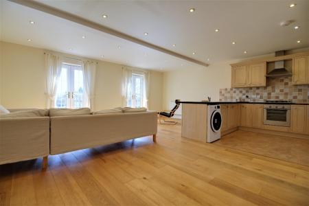 2 bedroom Maisonette to let in Gains Avenue, Shrewsbury, SY3