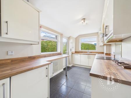 3 bedroom Semi-detached house for sale in Meole Walk, Meole Village, Shrewsbury, SY3