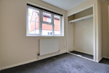 2 bedroom Flat to let in Falcons Way, Copthorne, Shrewsbury, SY3