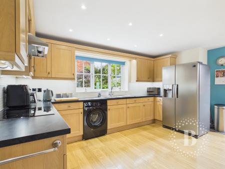 3 bedroom Bungalow for sale in Bath Mews, Minsterley, Shrewsbury, SY5