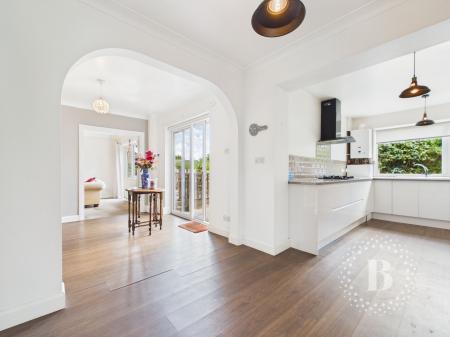 3 bedroom Detached house for sale in Underdale Road, Shrewsbury, SY2