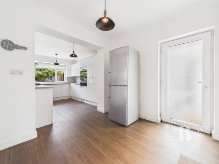 3 bedroom Detached house for sale in Underdale Road, Shrewsbury, SY2