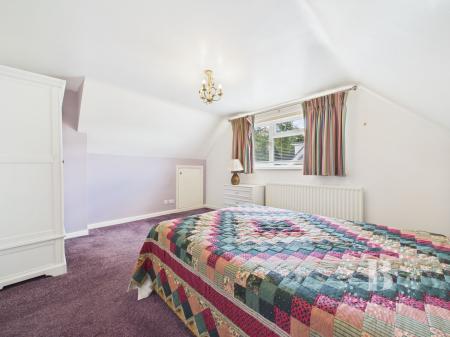 3 bedroom Detached house for sale in Underdale Road, Shrewsbury, SY2