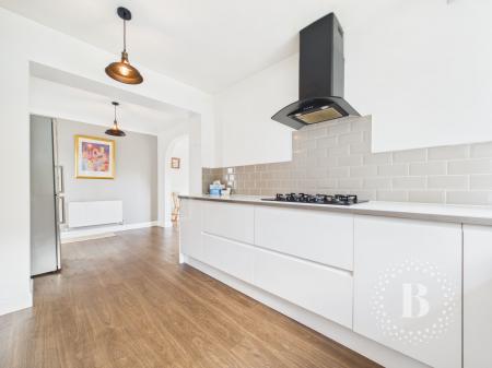 3 bedroom Detached house for sale in Underdale Road, Shrewsbury, SY2