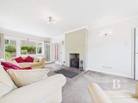 3 bedroom Detached house for sale in Underdale Road, Shrewsbury, SY2