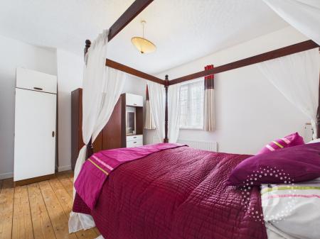 2 bedroom Semi-detached house for sale in Wood Street, Greenfields, Shrewsbury, SY1