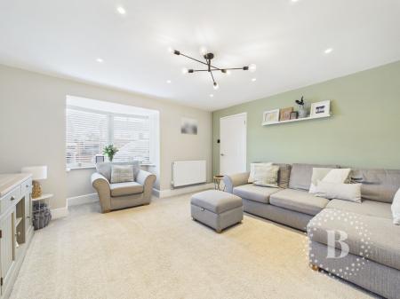 3 bedroom Semi-detached house for sale in Mount Pleasant Rd, Mount Pleasant, Shrewsbury, SY1