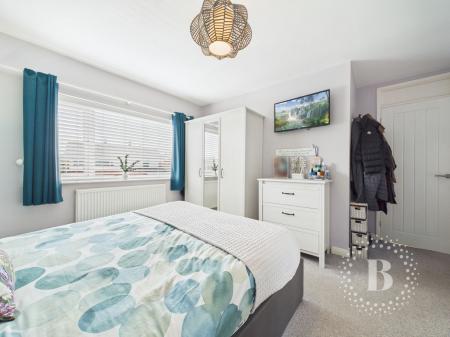 3 bedroom Semi-detached house for sale in Mount Pleasant Rd, Mount Pleasant, Shrewsbury, SY1