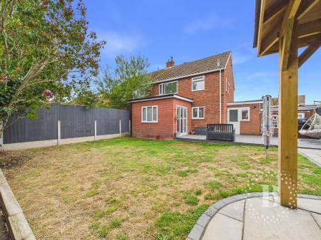 3 bedroom Semi-detached house for sale in Mount Pleasant Rd, Mount Pleasant, Shrewsbury, SY1
