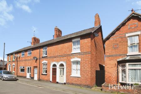 2 bedroom End of terrace house for sale in Wood Street, Greenfields, Shrewsbury, SY1