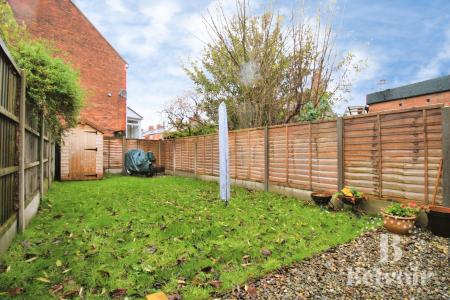 2 bedroom End of terrace house for sale in Wood Street, Greenfields, Shrewsbury, SY1