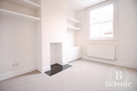 2 bedroom End of terrace house for sale in Wood Street, Greenfields, Shrewsbury, SY1