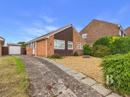 3 bedroom Detached bungalow for sale in Sutton Lane, Shrewsbury, SY3