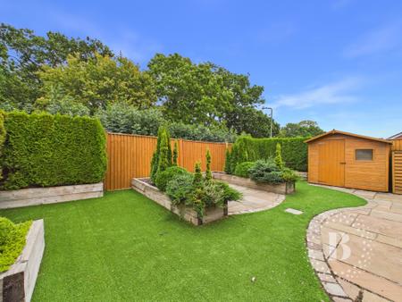 2 bedroom Detached bungalow for sale in Dickens Place, Copthorne, Shrewsbury, SY3