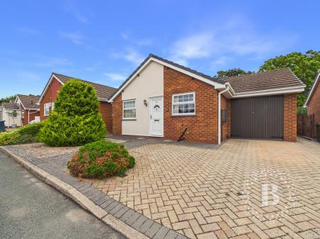 Dickens Place, Copthorne, Shrewsbury, SY3