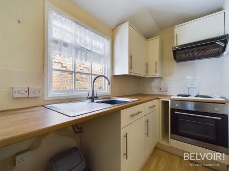 2 bedroom Terraced House to let in North Street, Castlefields, Shrewsbury, SY1