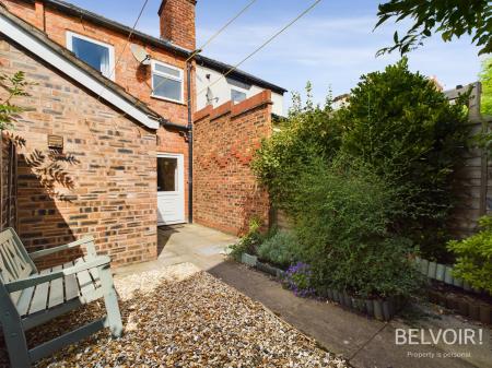 2 bedroom Terraced House to let in North Street, Castlefields, Shrewsbury, SY1