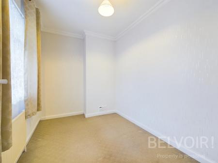 3 bedroom Semi-detached house to let in Round Hill Green, Coton Hill, Shrewsbury, SY1