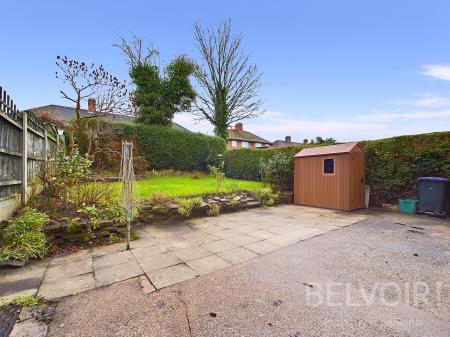 3 bedroom Semi-detached house to let in Round Hill Green, Coton Hill, Shrewsbury, SY1