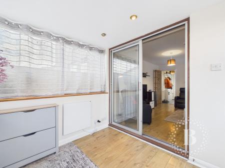 2 bedroom Semi-detached house for sale in Leafields, Harlescott, Shrewsbury, SY1
