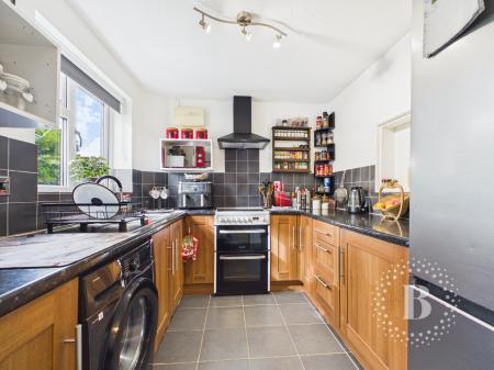2 bedroom Semi-detached house for sale in Leafields, Harlescott, Shrewsbury, SY1