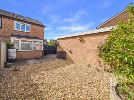 2 bedroom Semi-detached house for sale in Leafields, Harlescott, Shrewsbury, SY1