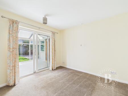 2 bedroom Bungalow to let in Cedar Avenue, Shawbury, SY4