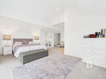 4 bedroom Cottage for sale in Hanwood Road, Edgebold, Shrewsbury, SY5