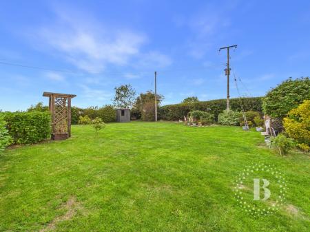 4 bedroom Cottage for sale in Hanwood Road, Edgebold, Shrewsbury, SY5