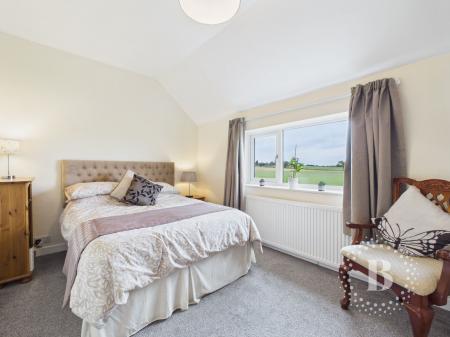 4 bedroom Cottage for sale in Hanwood Road, Edgebold, Shrewsbury, SY5