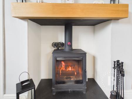 4 bedroom Cottage for sale in Hanwood Road, Edgebold, Shrewsbury, SY5