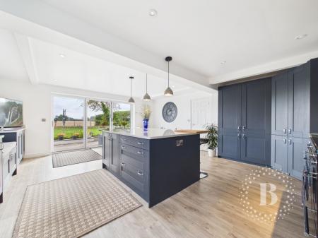 4 bedroom Cottage for sale in Hanwood Road, Edgebold, Shrewsbury, SY5