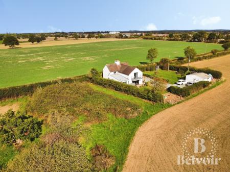 4 bedroom Cottage for sale in Hanwood Road, Edgebold, Shrewsbury, SY5