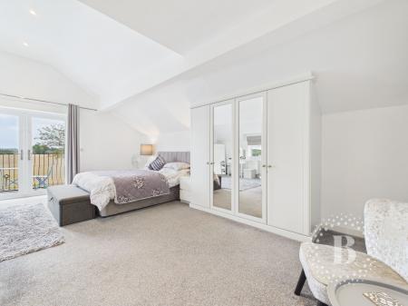 4 bedroom Cottage for sale in Hanwood Road, Edgebold, Shrewsbury, SY5